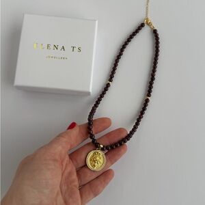 723 Garnet Stone Beaded Necklace
